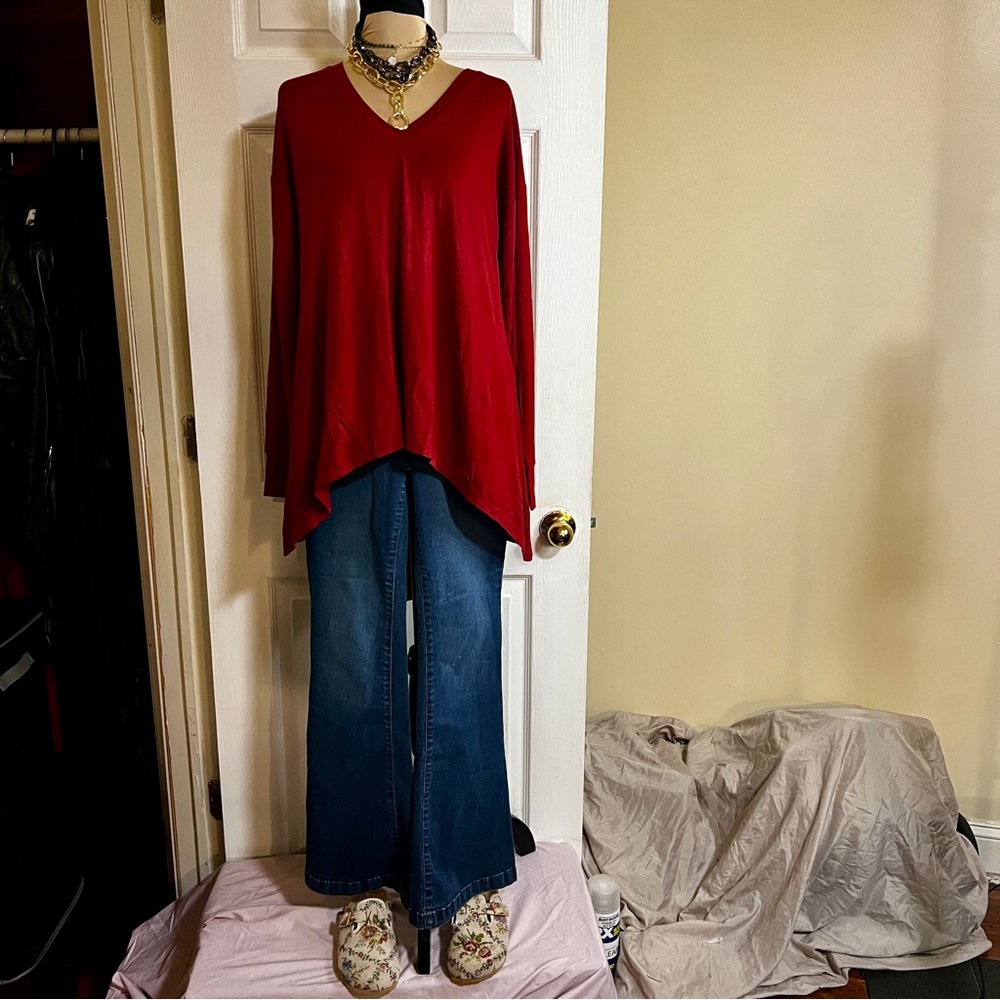 Peace Love World Wms‎ Rust Red Jersey Asymmetrical L/S V Neck Boho Casual Top XS